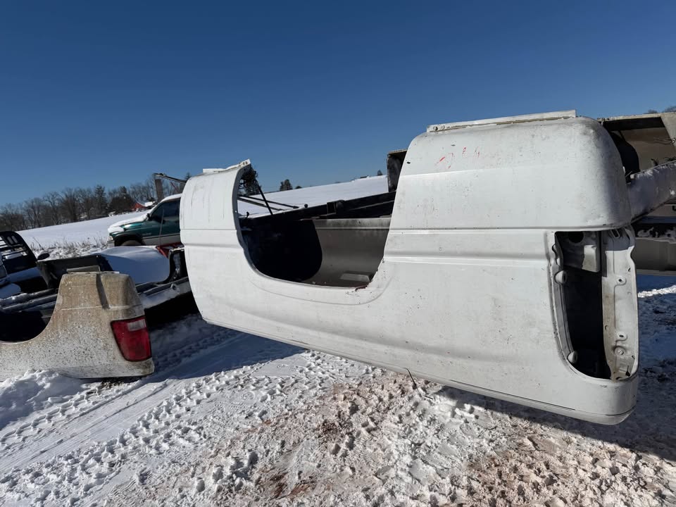 1994–2002 Dodge Ram 6 Ft Short Bed – Rust Free OEM Takeoff - Image 6
